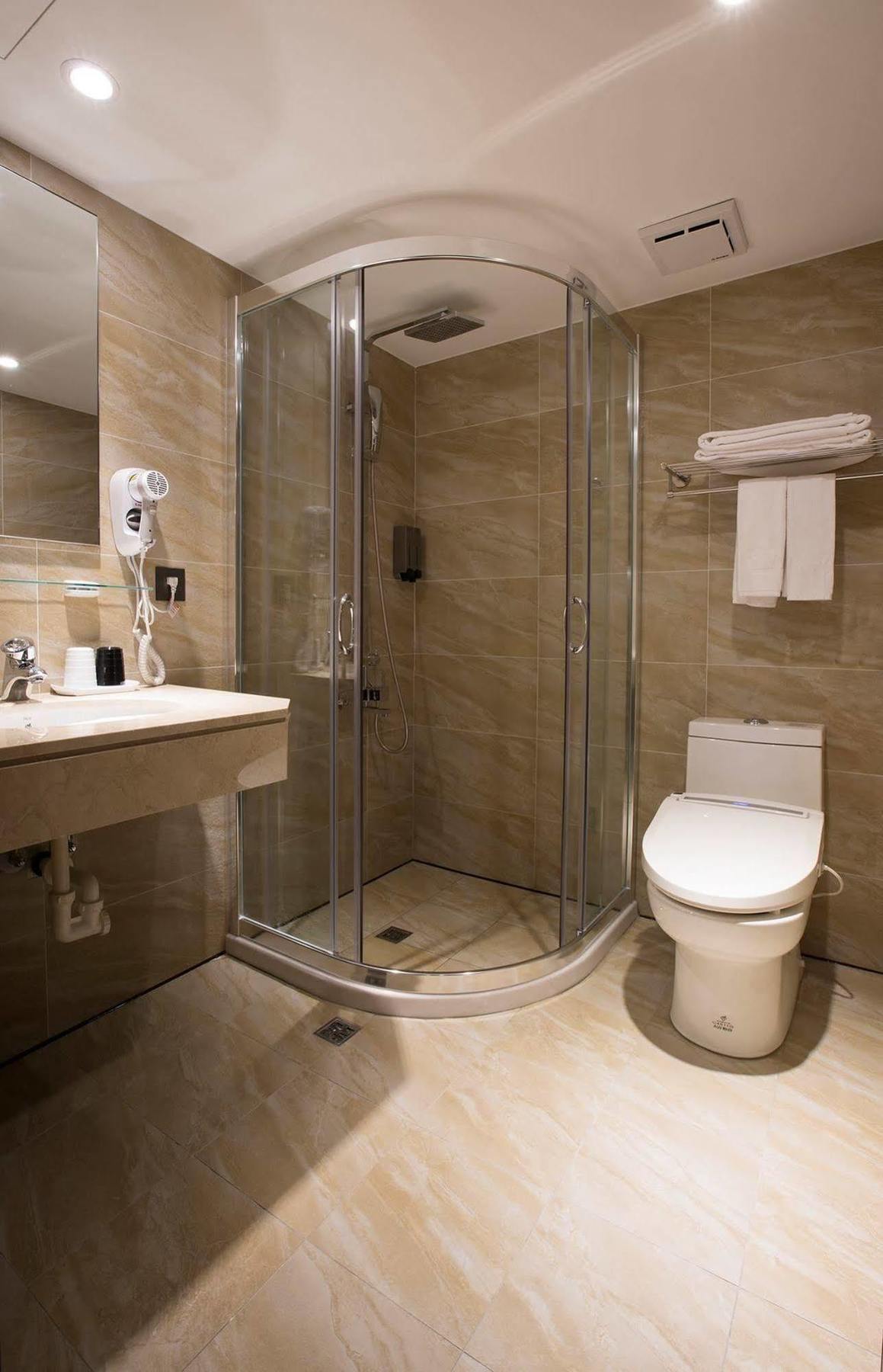 Noble Hotel Tajpej Kültér fotó