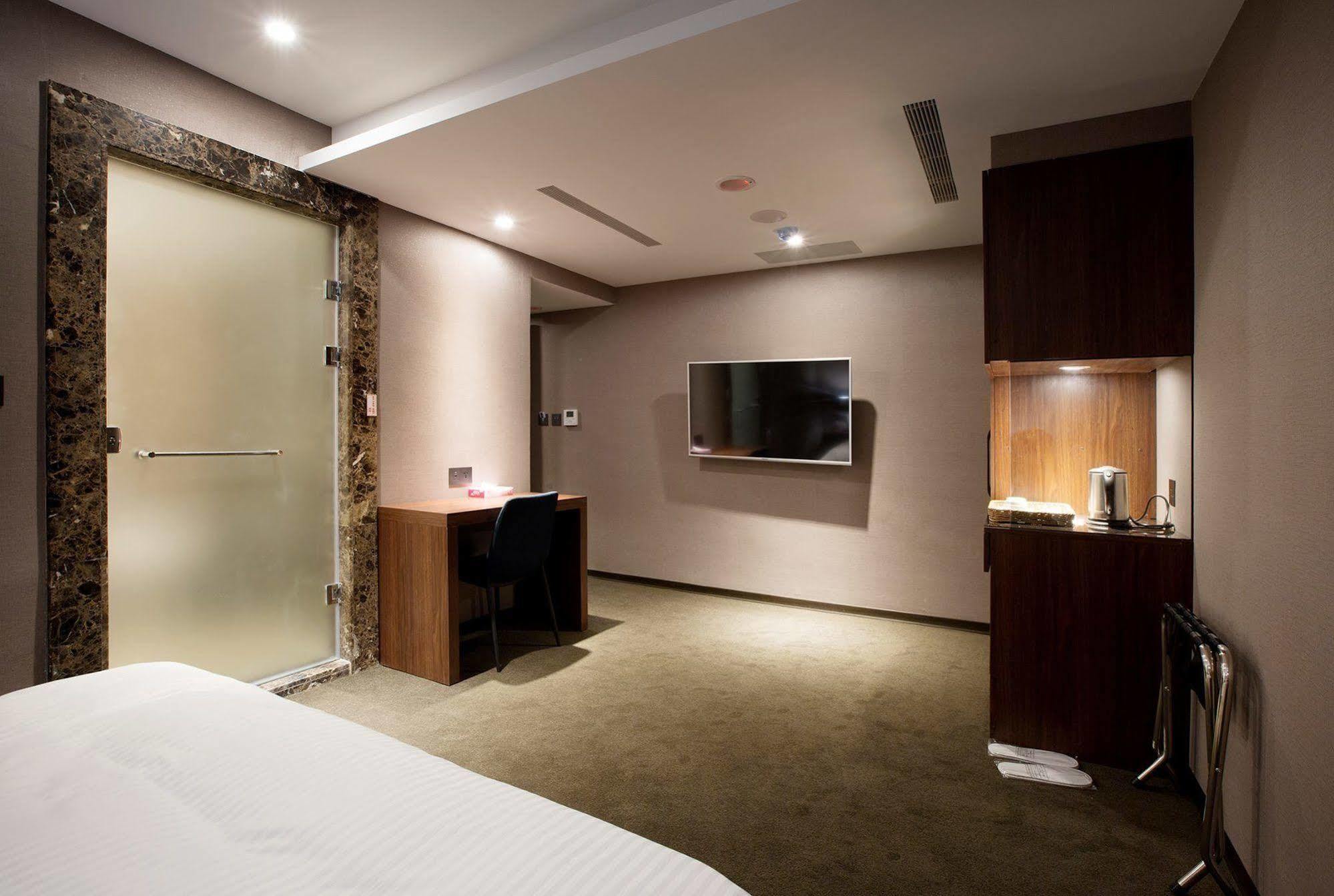 Noble Hotel Tajpej Kültér fotó