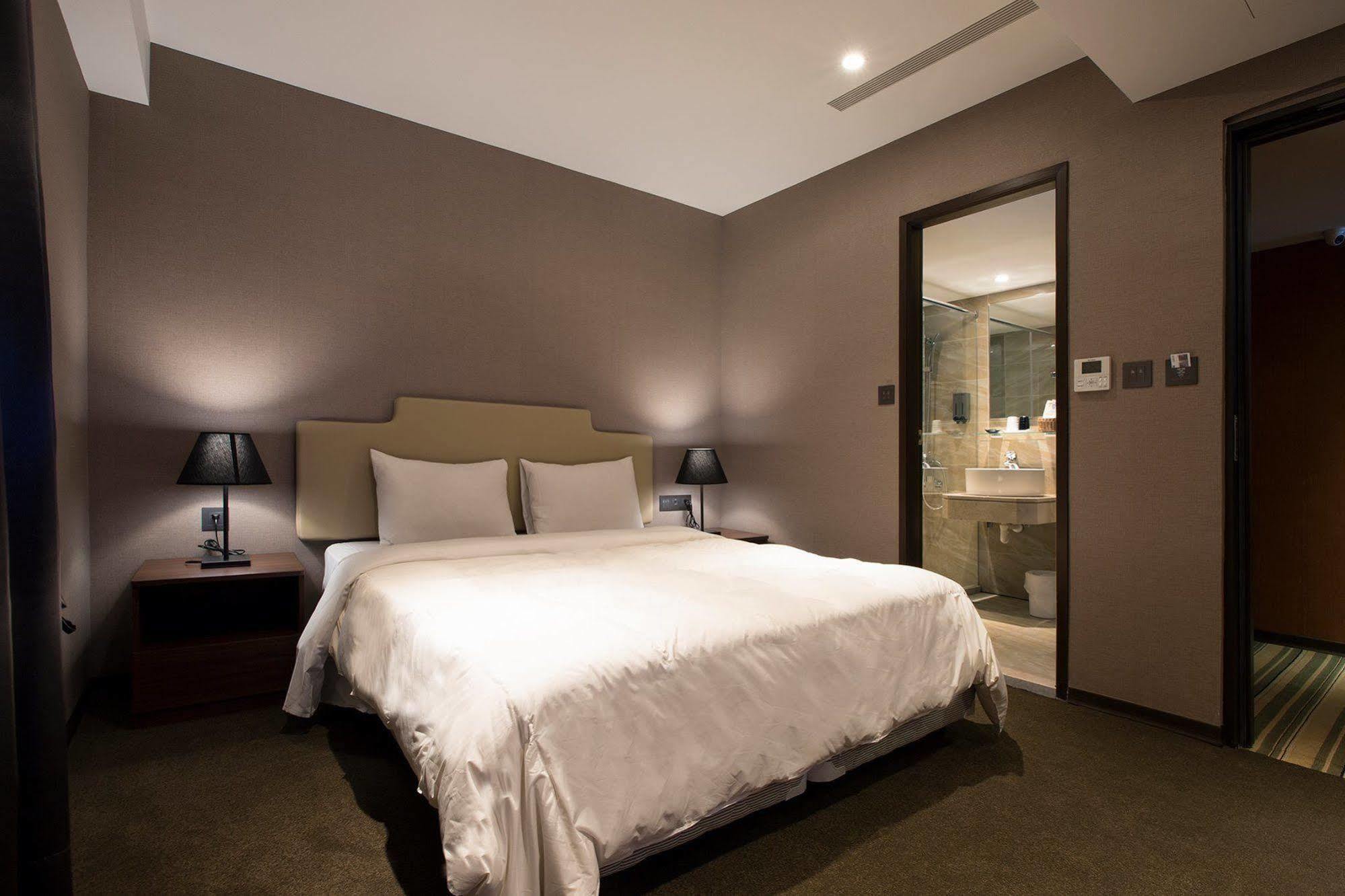 Noble Hotel Tajpej Kültér fotó